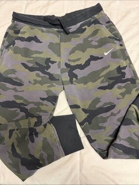 Nike Camo Jogger Pants